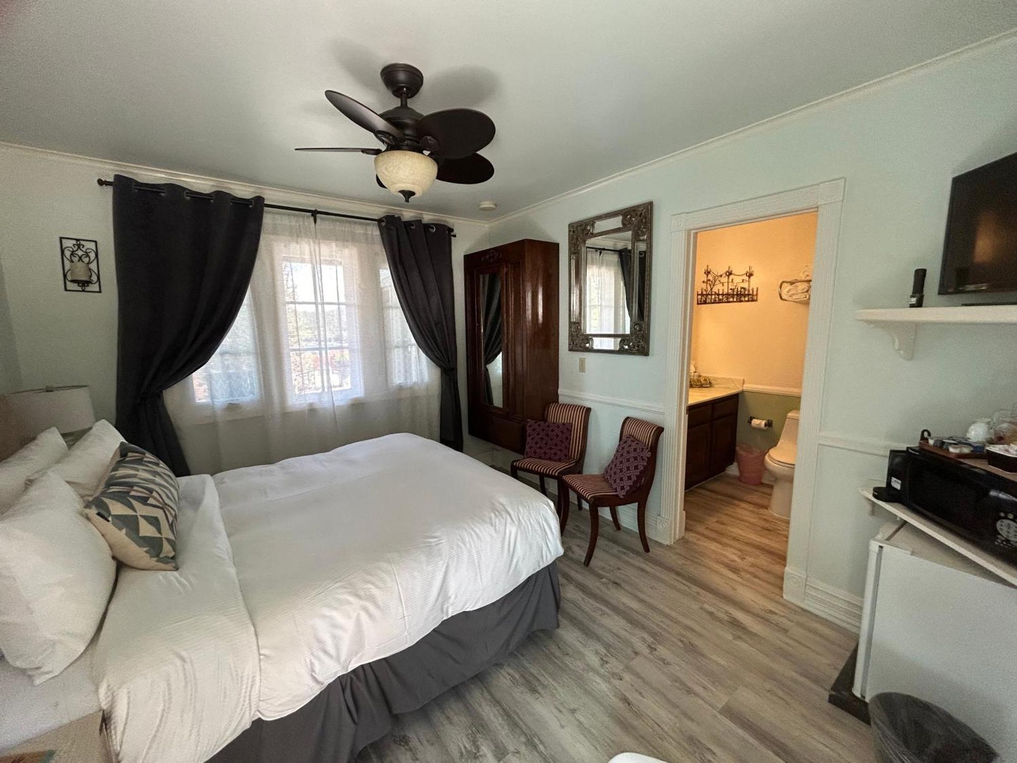 Arrowhead Bed & Breakfast